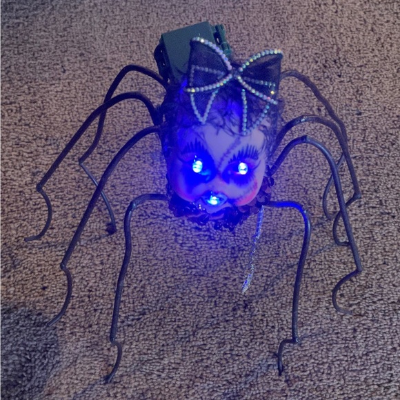 Meet your Posher, Robin - Picture 14 of 16